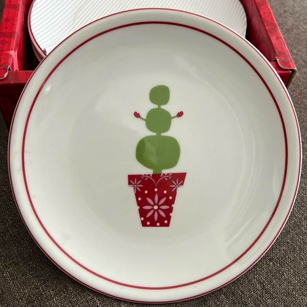 STARBUCKS 2006 SET OF FOUR Dessert Plates
